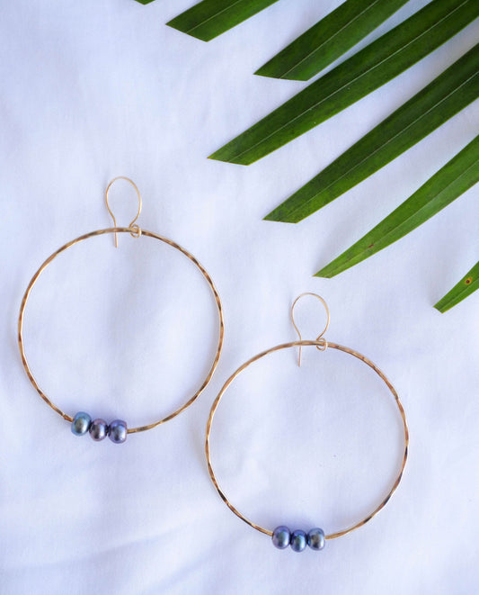 Freshwater pearl hoops