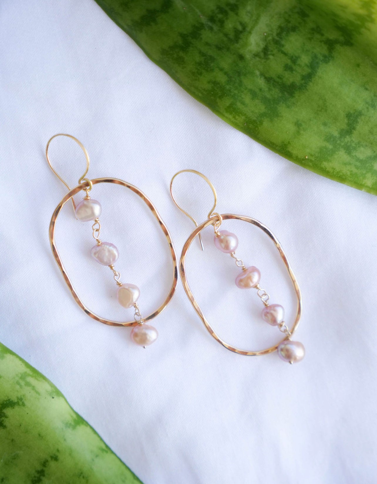 Pink Keshi Pearl oval hoops